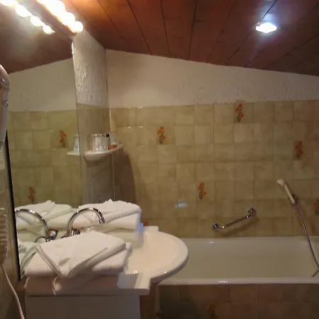 Beausoleil Bed & Breakfast 3*