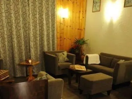Beausoleil Bed & Breakfast 3*